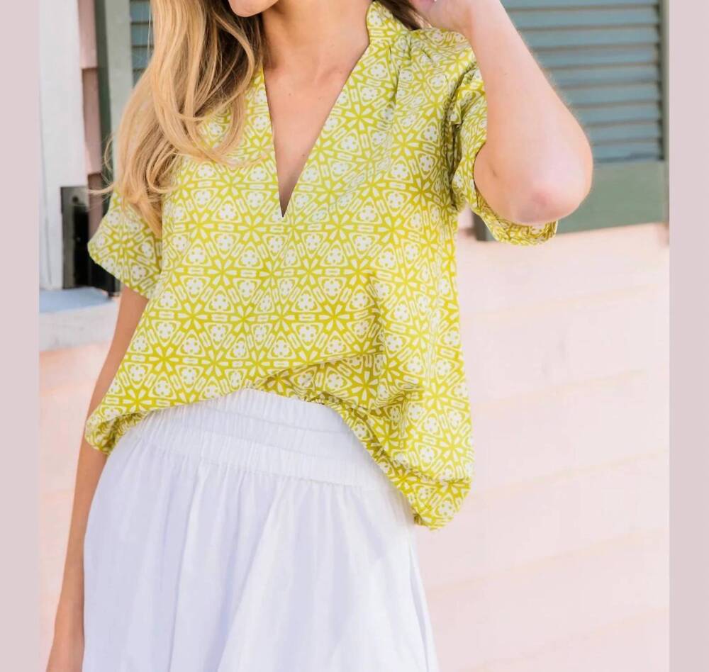 NEW LIVRO merritt split neckline top in palm court